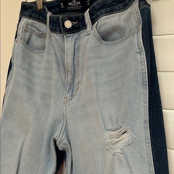 Hollister Blue Ankle Cropped Jeans with Sporty Accents - Picture 4 of 7